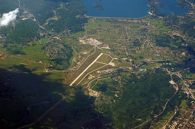 Вид на аэропорт в Никшиче с высоты птичьего полета. Фото: Facebook, Nikšić