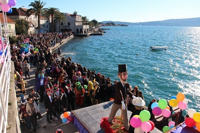 Ластовский карнавал в Черногории. Фото: Bokanews.me