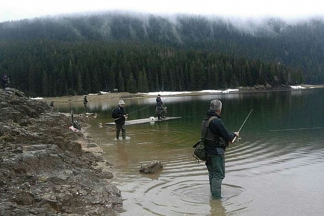 Открытие рыболовного сезона в Дурмиторе. Фото: Vijesti.me, Obrad Pješivac