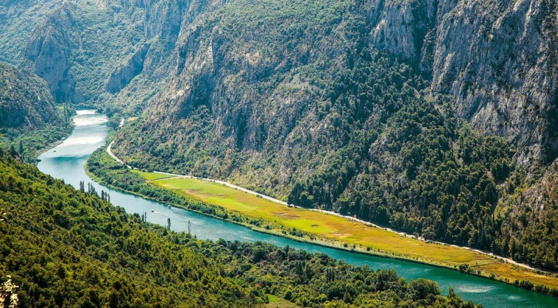 Рафтинг по реке Цетина в Хорватии