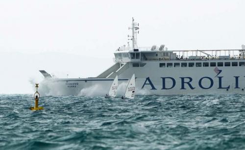 Сильный ветер в Далмации