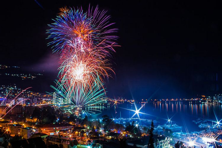 Новый год в Будве. Фото: Montenegro Click
