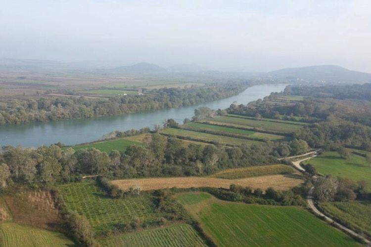 Черногорская река Бояна 