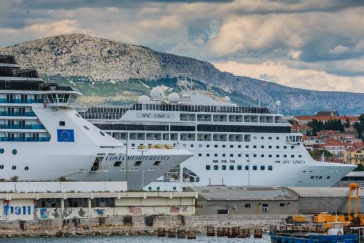 Круизные лайнеры в Сплите