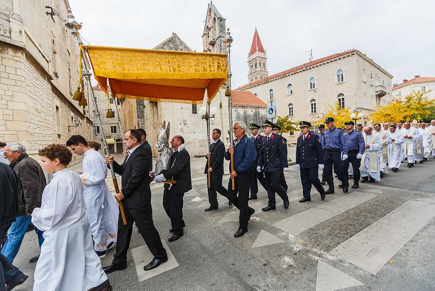 Празднование Дня города Трогир в кафедральном соборе Св. Лаврентия