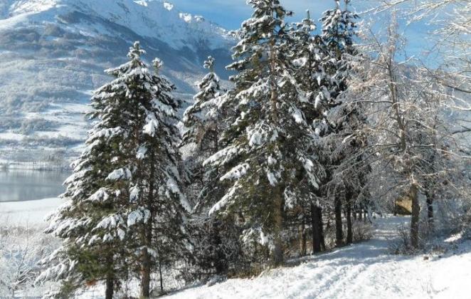 Черногорский внутренний регион Плав зимой