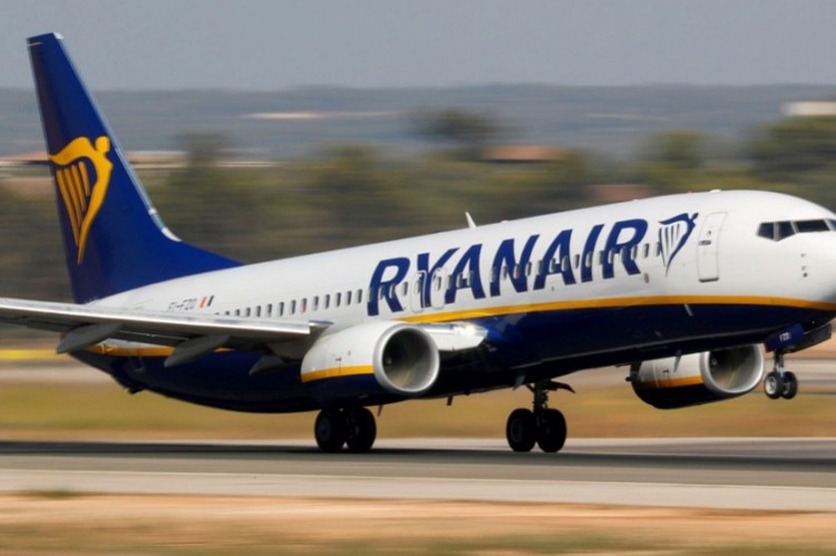 Самолет авиакомпании Ryanair. Фото: Cdm.me