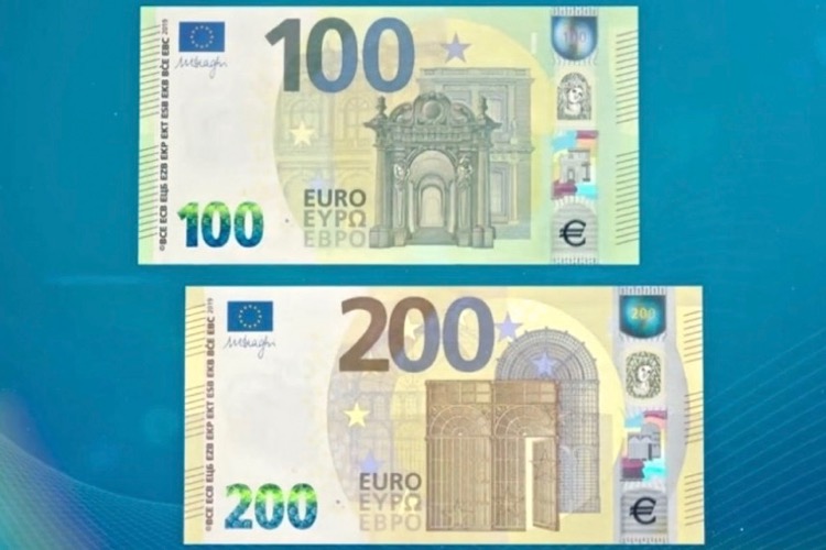 Новые банкноты 100 и 200 евро. Фото: The Baltic Times