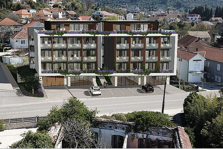 Двухкомнатная квартира в новом доме у моря в Тивате, Черногория