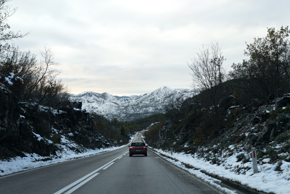 Снегопад в Черногории
