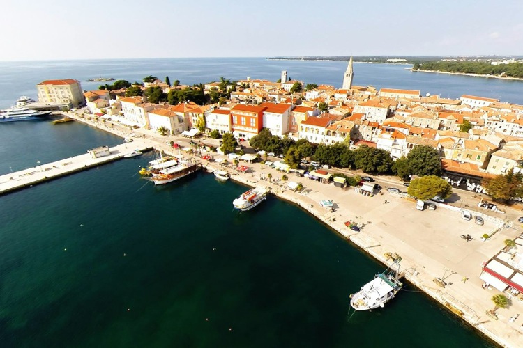 Старый город в Порече