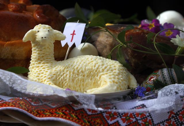 Пасха в сербском городе Руски-Крстур