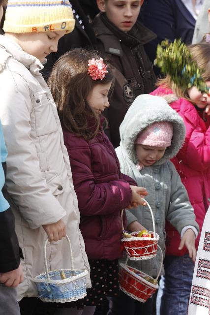 Пасха в сербском городе Руски-Крстур