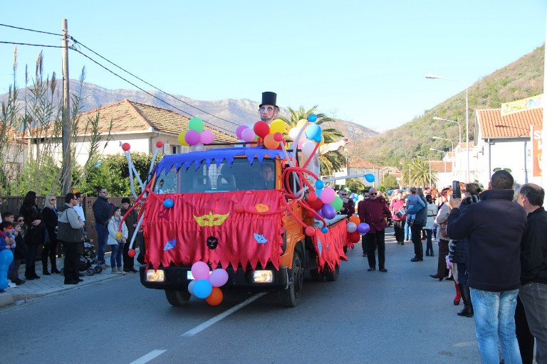 Ластовский карнавал в Черногории в феврале 2016 г.