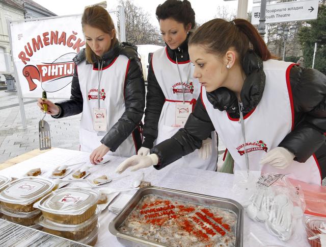 Ярмарка холодца в сербском Нови-Саде