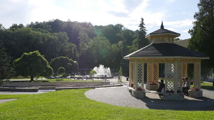 Бальнеологический курорт Врнячка-Баня в июне 2016 г. 