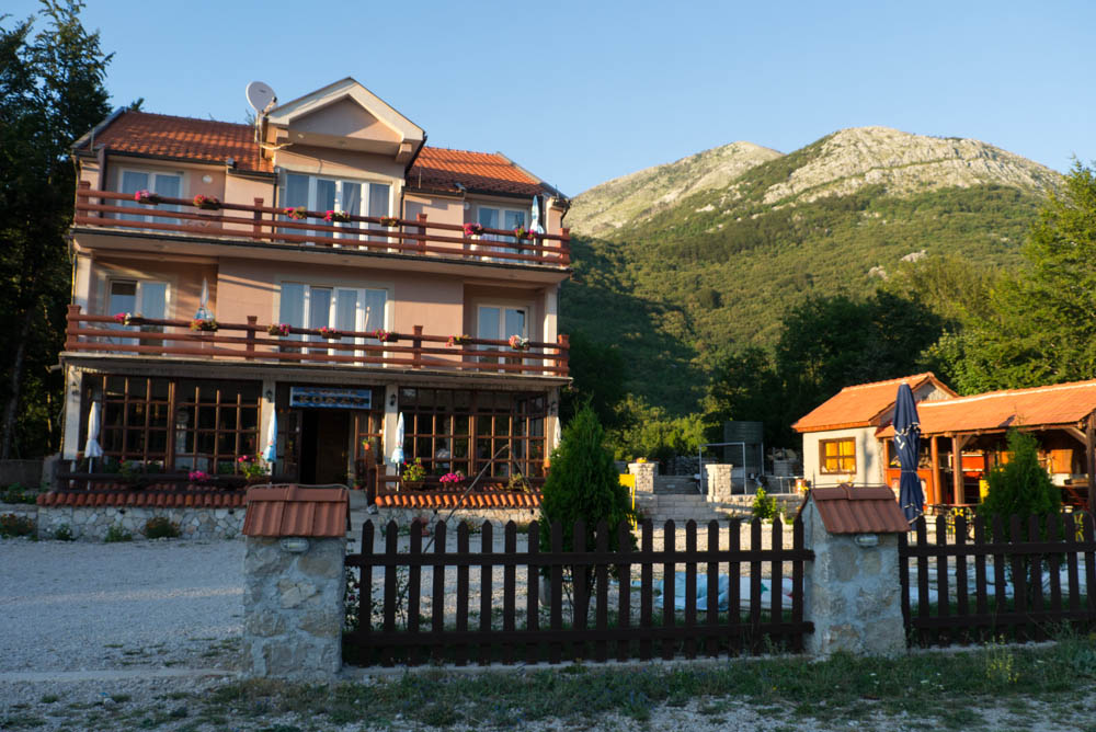 Высокогорный поселок Врбань на горе Ориен в Черногории