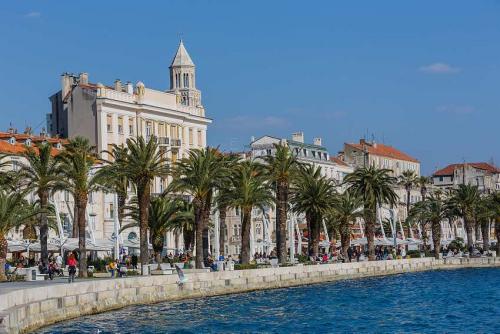 Сплит в марте