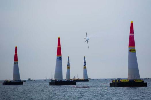 Соревнования Red Bull Air Race в хорватском Ровине