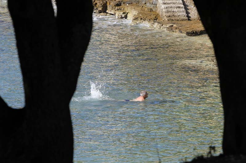 Октябрьский день в Пуле