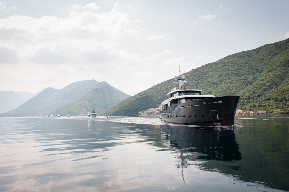 Яхтенное шоу Superyacht Rendezvous в Черногории