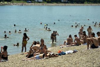 Отдых на пляже Ада-Циганлия в Белграде