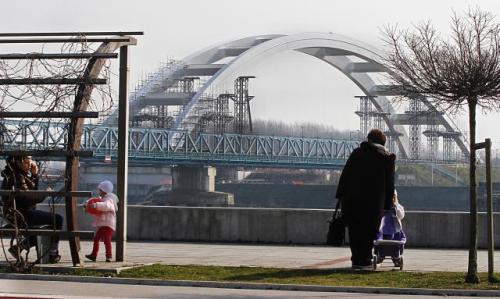 Строительство моста Жежеля в Нови-Саде