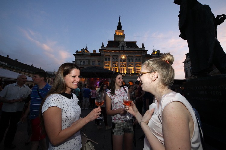 Фестиваль вина Interfest в Нови-Саде в июне 2016 г.