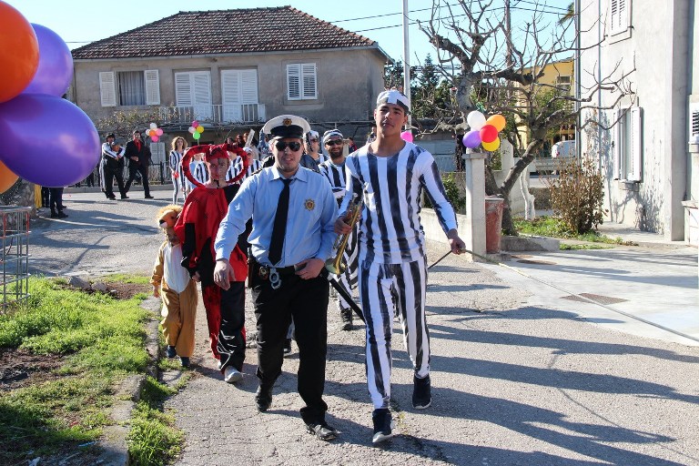 Ластовский карнавал в Черногории в феврале 2016 г.