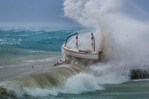 Ураганный ветер в Далмации