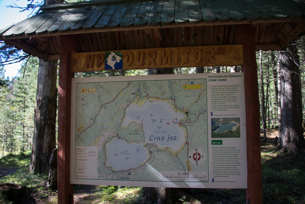 Черное озеро в национальном парке "Дурмитор"
