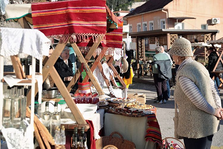 23-й фестиваль «Маслинияда» в Баре