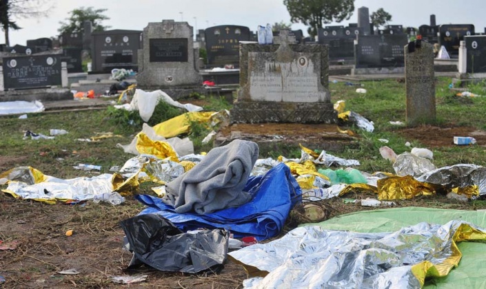 Православное кладбище на сербско-хорватской границе после беженцев
