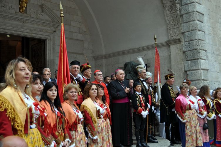 Празднование 850-летия освящения собора Святого Трифона