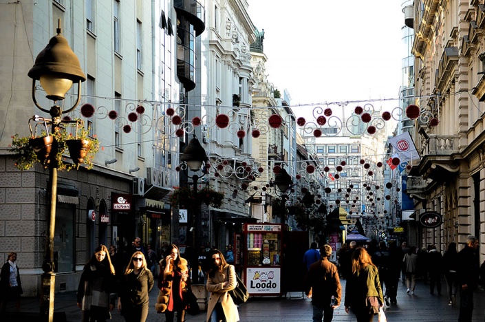 Новогоднее оформление улиц Белграда