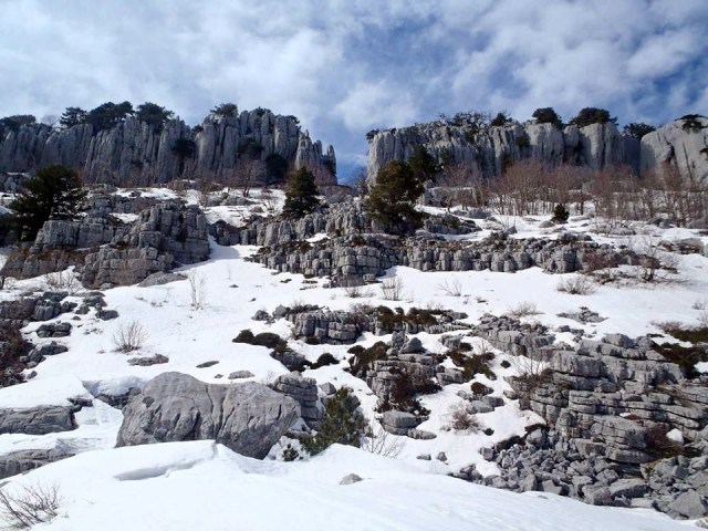 Вершины горного массива Орьен в Черногории