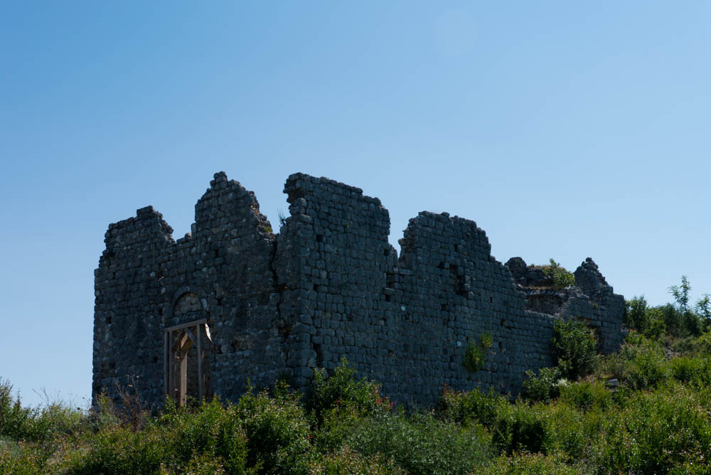 Древний город Свач в Черногории