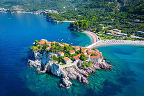 Гостиничный комплекс на Свети Стефане. Фото: Shutterstock/Curioso.Photography